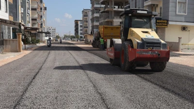 HALİLİYE’DE YOLLAR BİR BİR ASFALTLA BULUŞUYOR