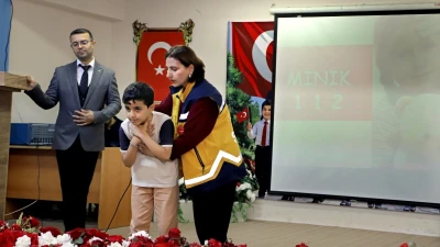 ŞANLIURFA’DA 600 ÖĞRENCİYE “SAĞLIK ELÇİSİ” BELGESİ VERİLDİ